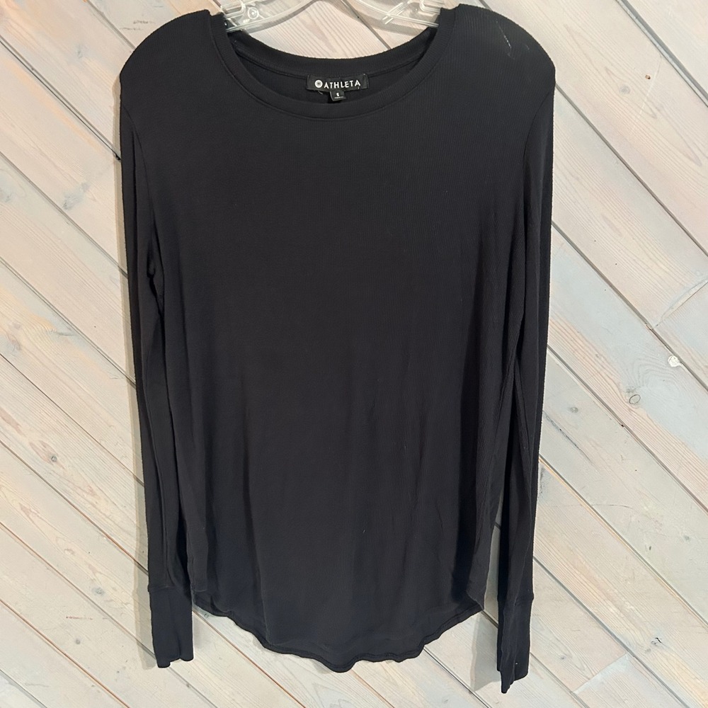 Athleta Black Long Sleeve Ribbed Top Curved Hem‎ Comfort Relaxed Fit Womens